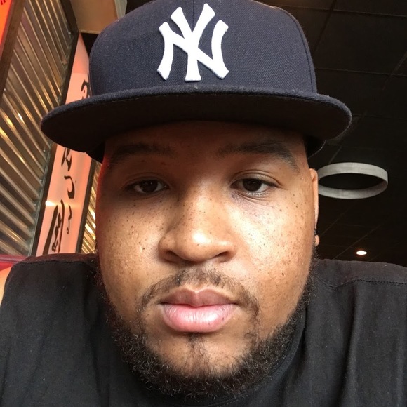 Meet your Posher, Derek - Picture 1 of 1